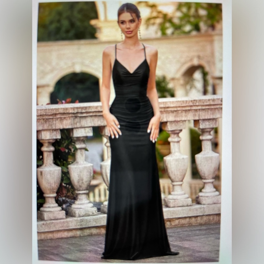 NWT Trumpet/ Mermaid V Neck Sweep Train Jersey Prom Dress Black Size 0